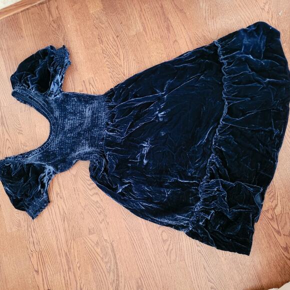 Hill House Blue Velvet Dress The Louisa Nap Dress Smocked Sz S - Picture 4 of 4